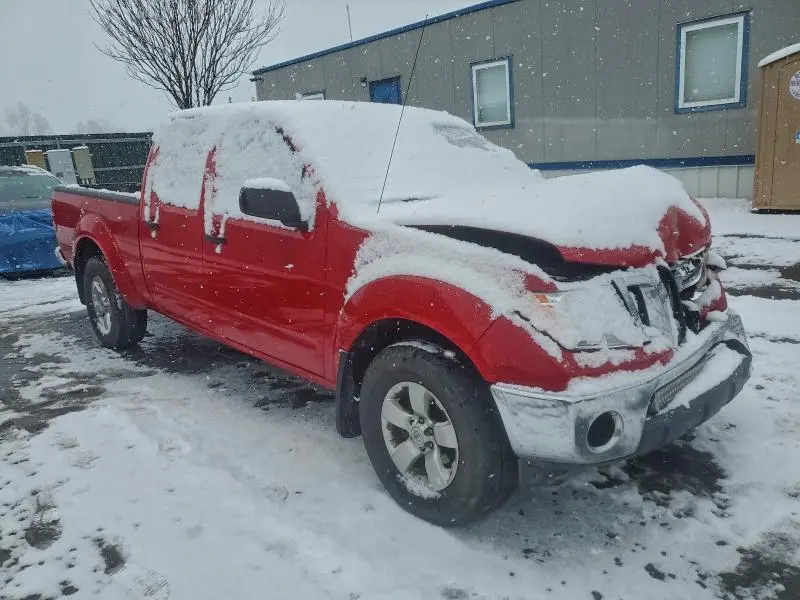 2010 NISSAN FRONTIER CREW CAB SE  