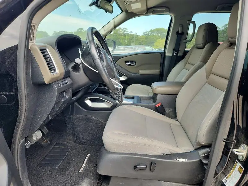 2022 NISSAN FRONTIER SV  