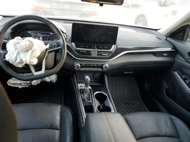 2023 NISSAN ALTIMA SR  