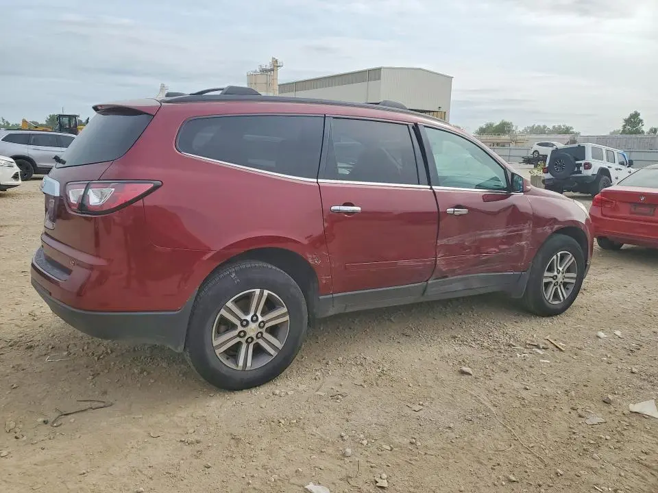 2017 CHEVROLET TRAVERSE LT  