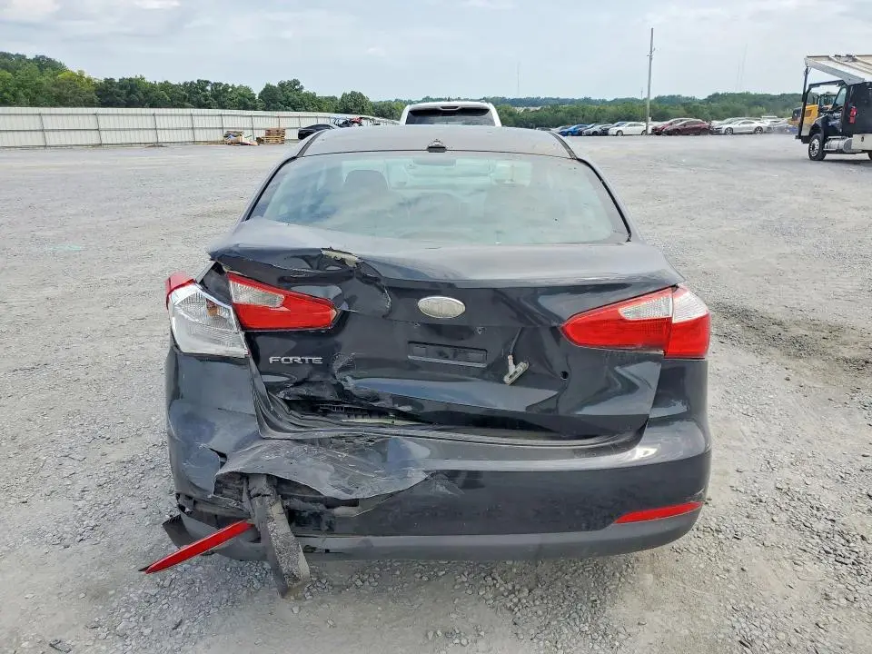 2014 KIA FORTE LX  