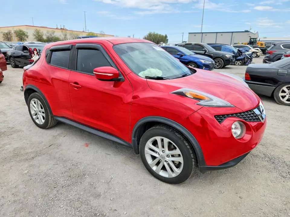 2015 NISSAN JUKE S  