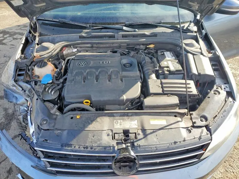 2015 VOLKSWAGEN JETTA TDI  