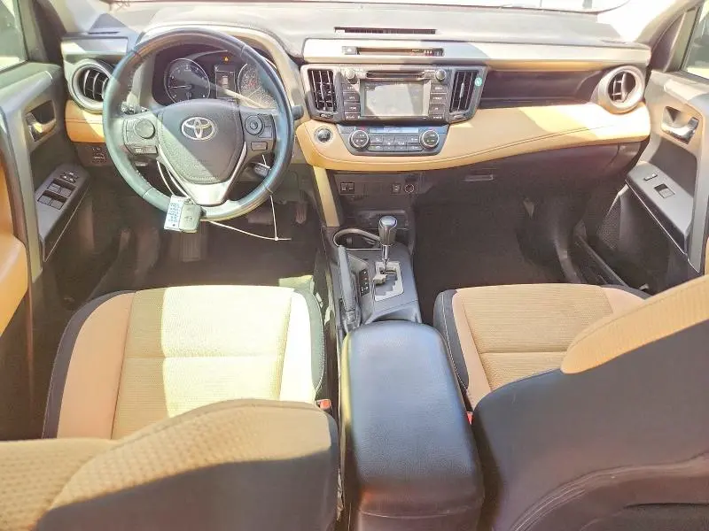 2018 TOYOTA RAV4 XLE  