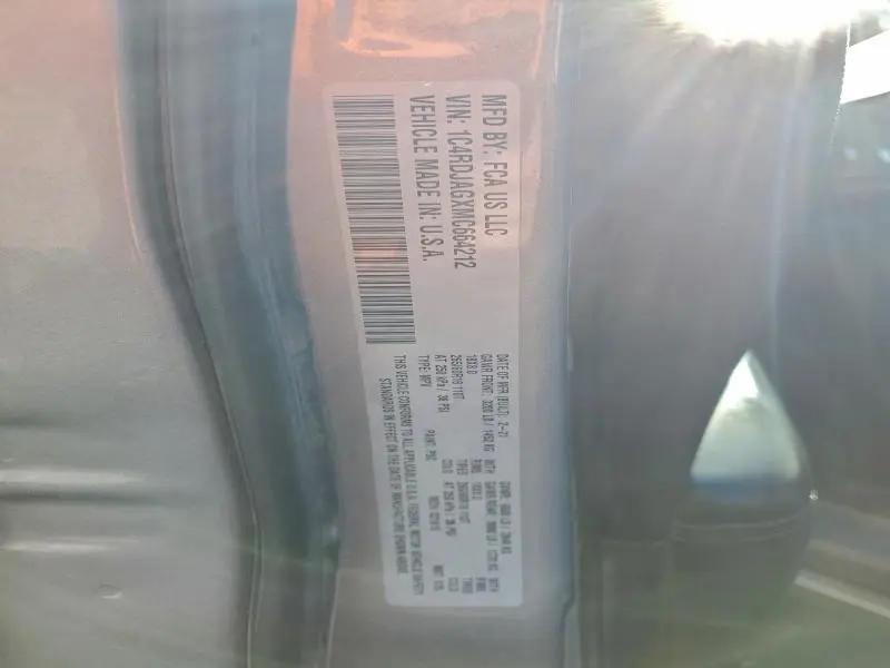 2021 DODGE DURANGO SXT  