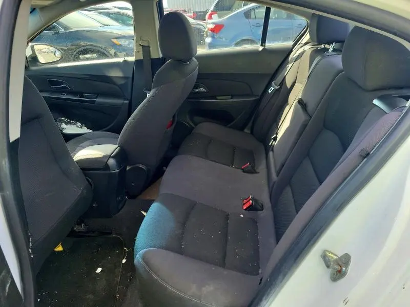 2015 CHEVROLET CRUZE LT  