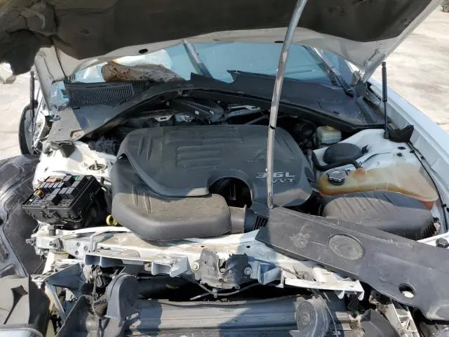 2013 DODGE CHARGER SE  