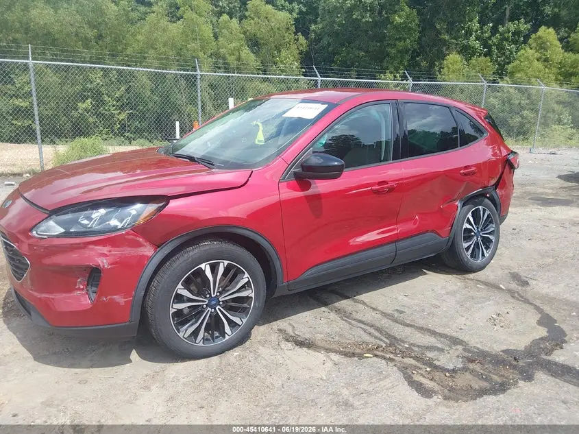 2022 FORD ESCAPE SE