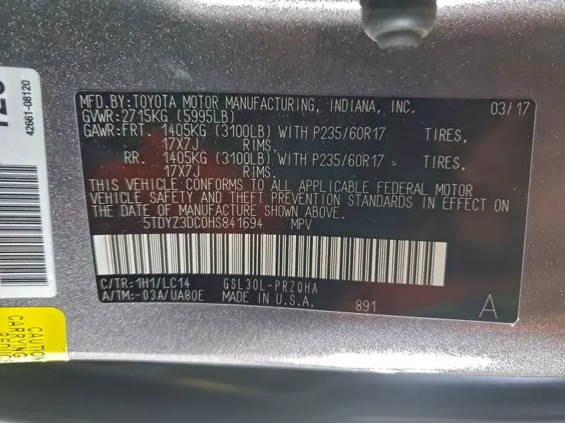 2017 TOYOTA SIENNA XLE  