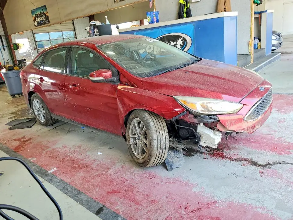 2017 FORD FOCUS SE  