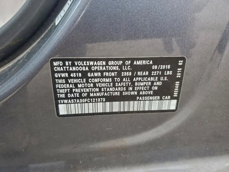 2015 VOLKSWAGEN PASSAT S  