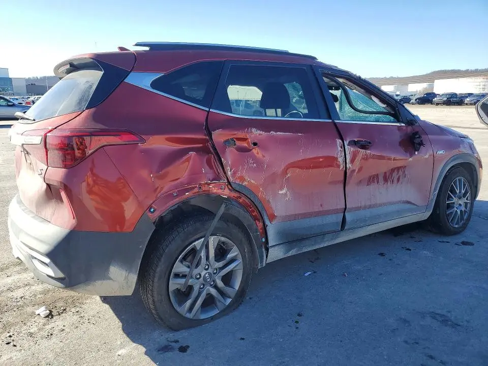 2021 KIA SELTOS S  