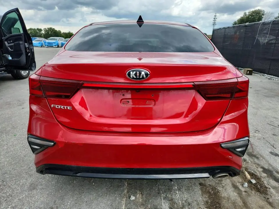 2020 KIA FORTE LXS  