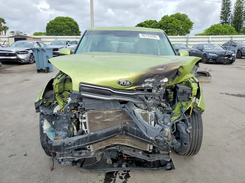 2017 KIA SOUL +  