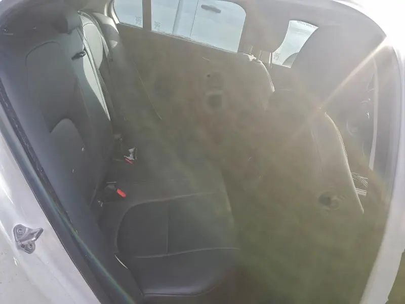 2017 JAGUAR XE PREMIUM  