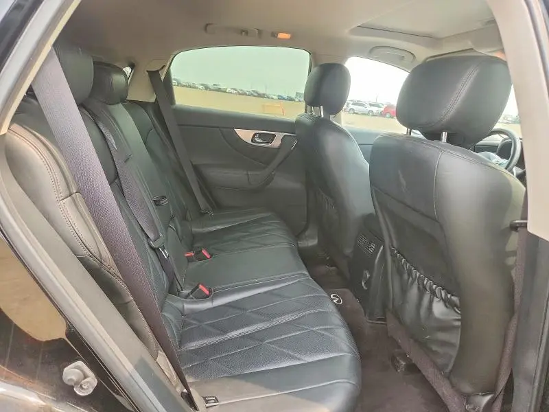2010 INFINITI FX35   