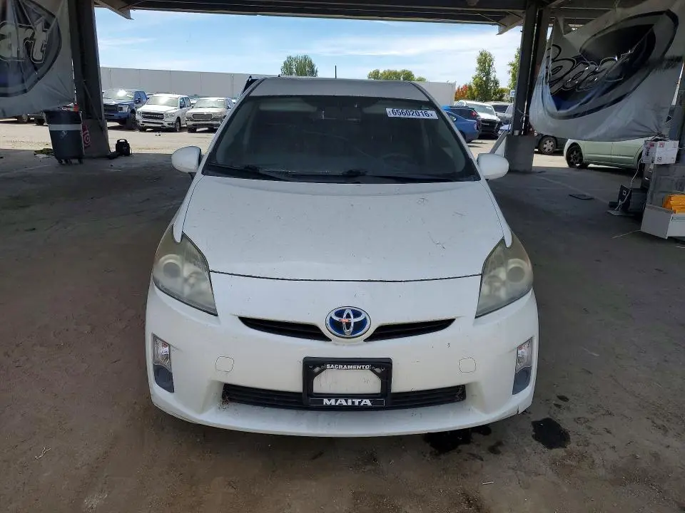 2011 TOYOTA PRIUS TWO  