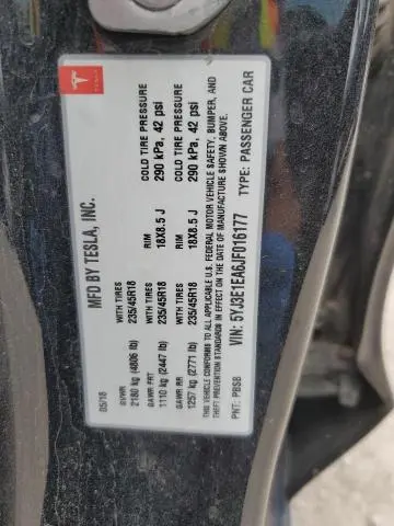 2018 TESLA MODEL 3   