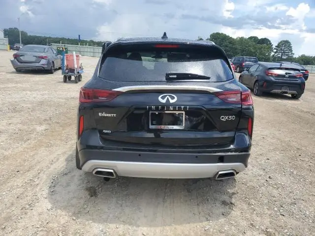 2025 INFINITI QX50 LUXE  