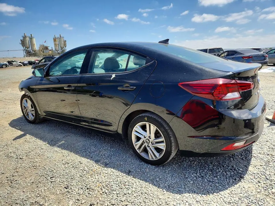 2019 HYUNDAI ELANTRA SEL  