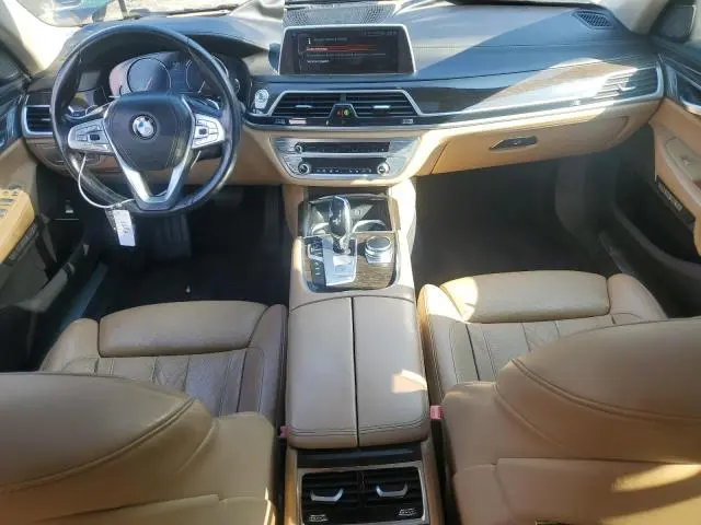 2016 BMW 750 XI  