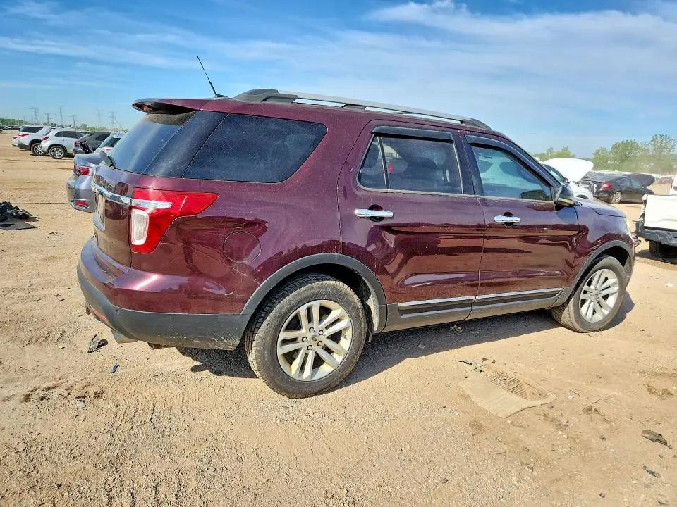 2011 FORD EXPLORER XLT  