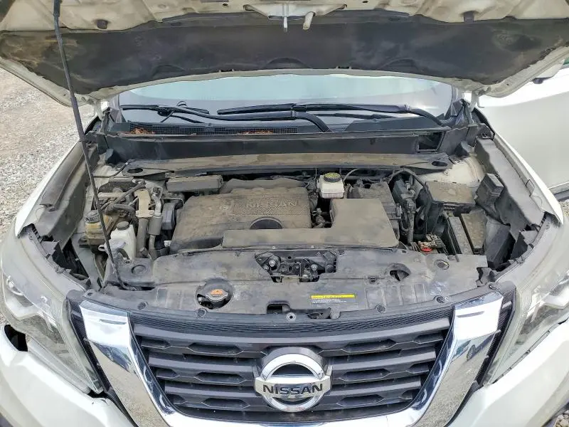 2017 NISSAN PATHFINDER PLATINUM  