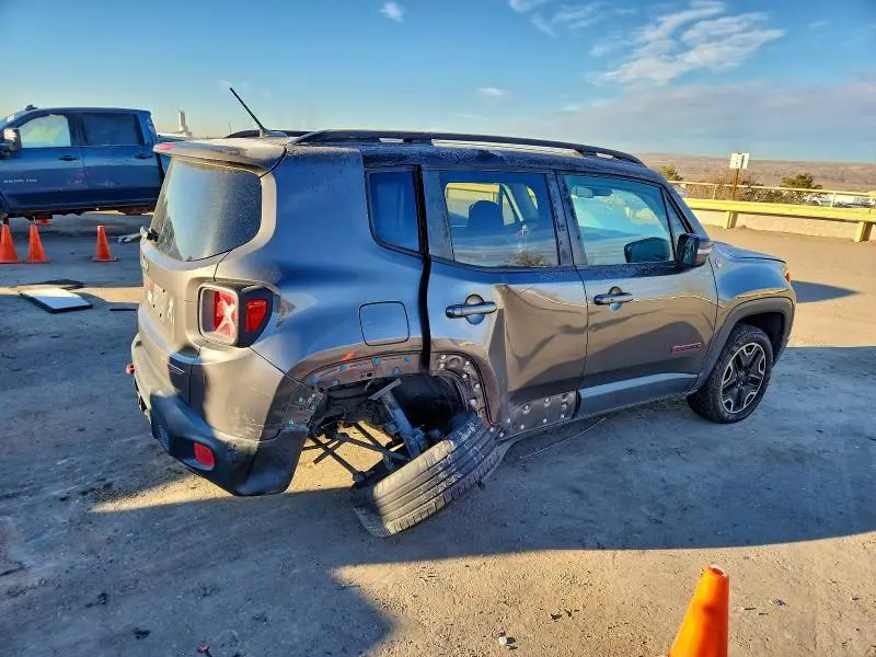 2016 JEEP RENEGADE TRAILHAWK  