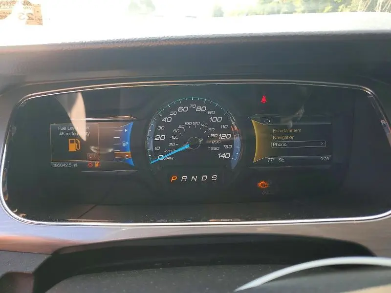 2016 FORD TAURUS SEL  