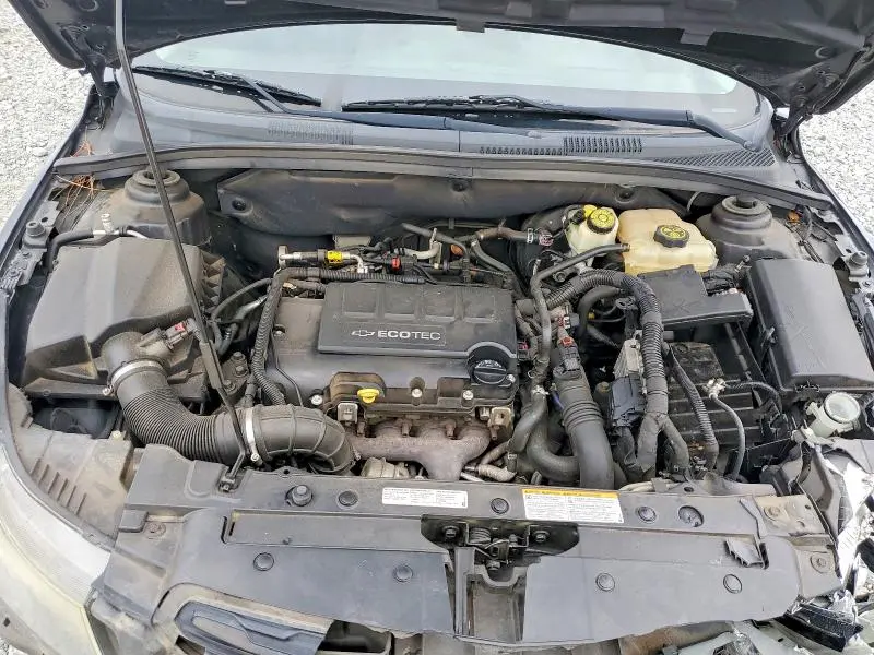 2015 CHEVROLET CRUZE LT  