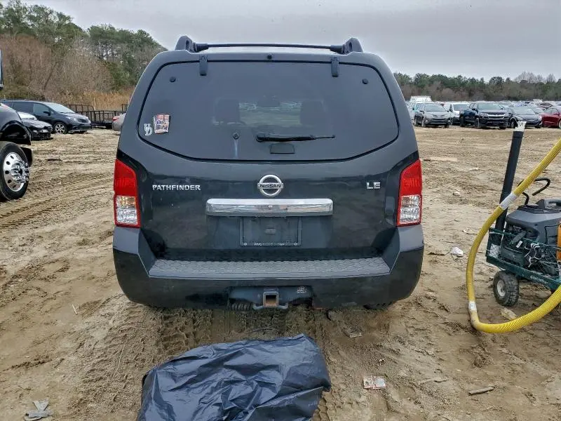 2011 NISSAN PATHFINDER S  