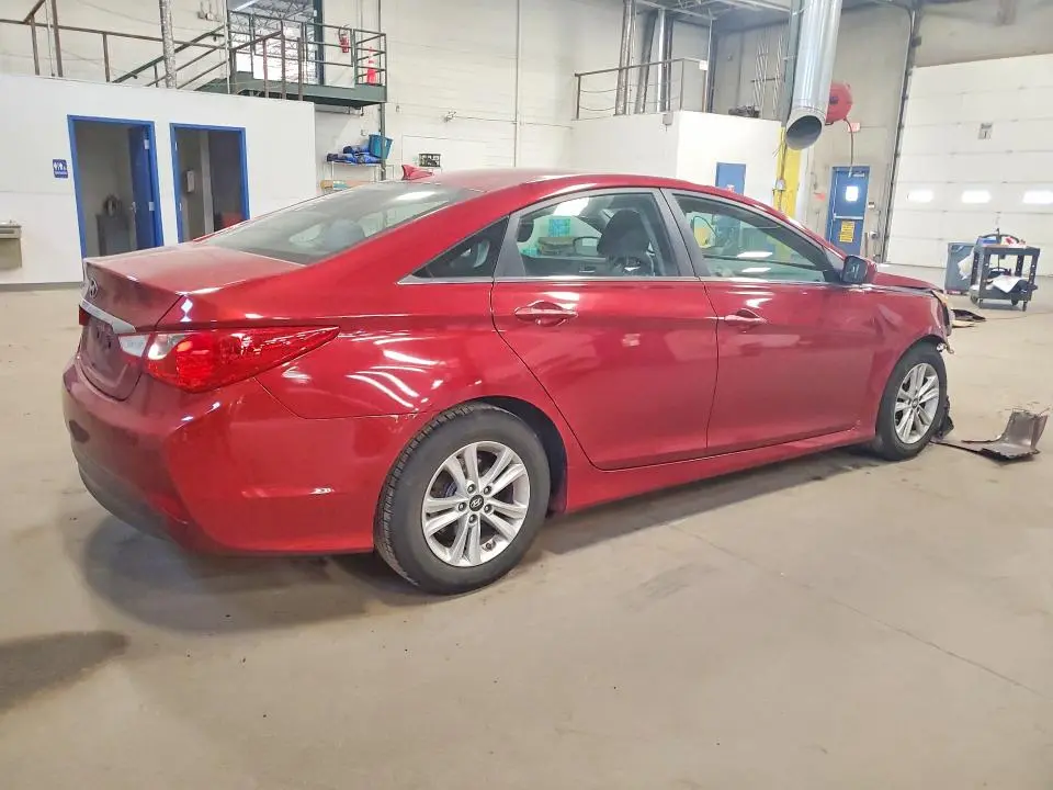 2014 HYUNDAI SONATA GLS  