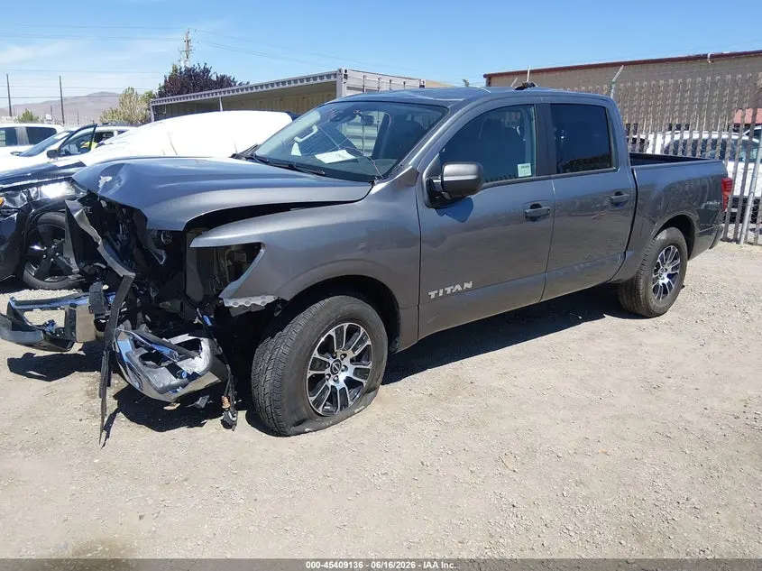 2024 NISSAN TITAN SV 4X2