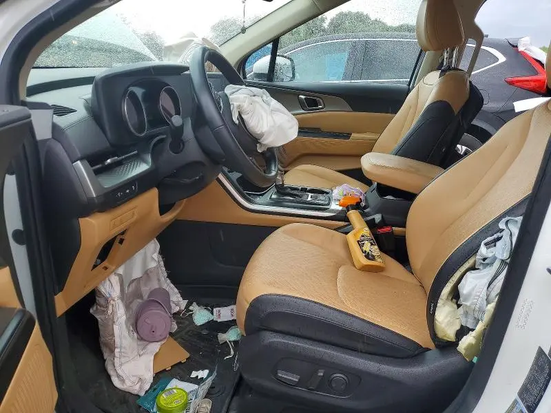 2022 KIA CARNIVAL LX  