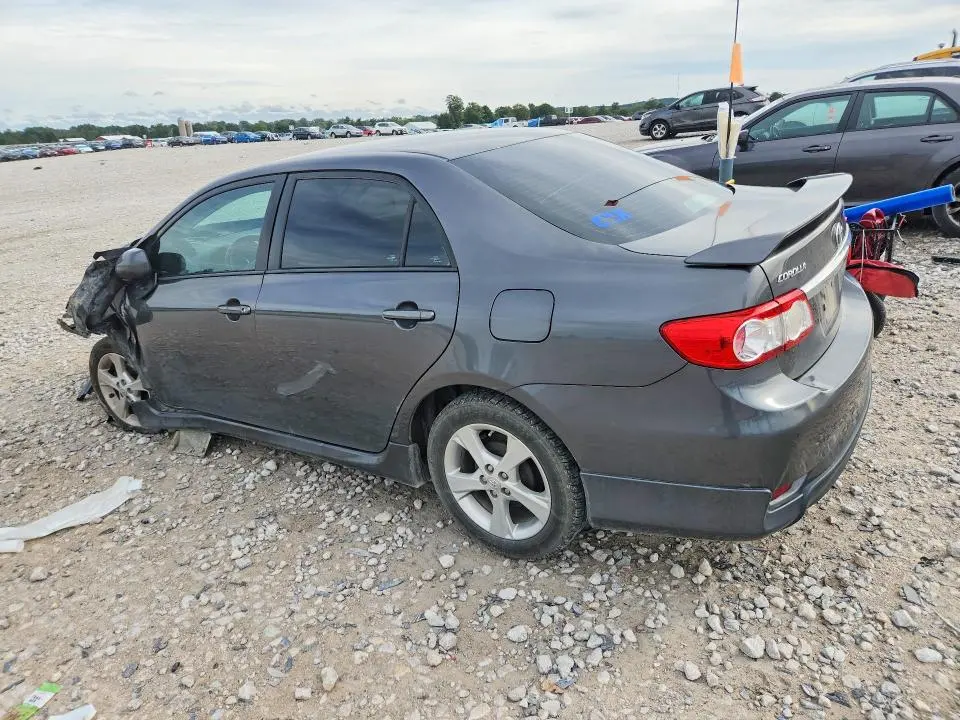 2013 TOYOTA COROLLA S  