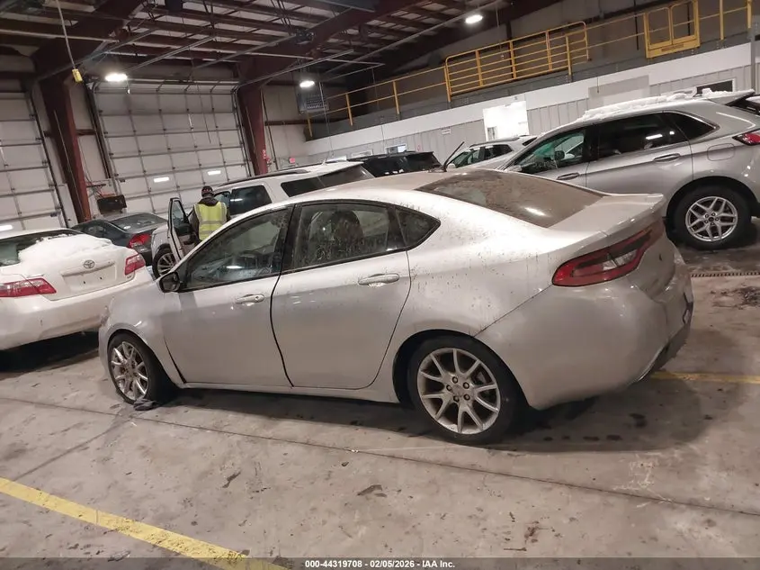 2013 DODGE DART SXT