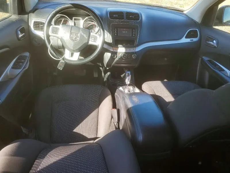 2020 DODGE JOURNEY SE  