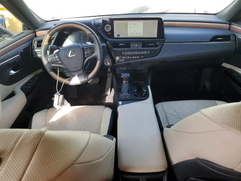2024 LEXUS ES 300H BASE  
