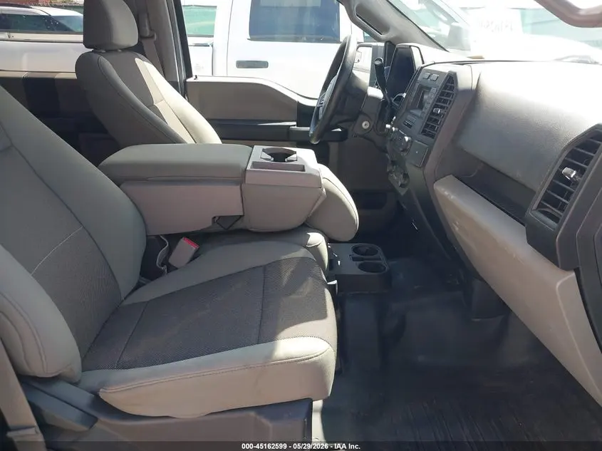 2017 FORD F-150 XL