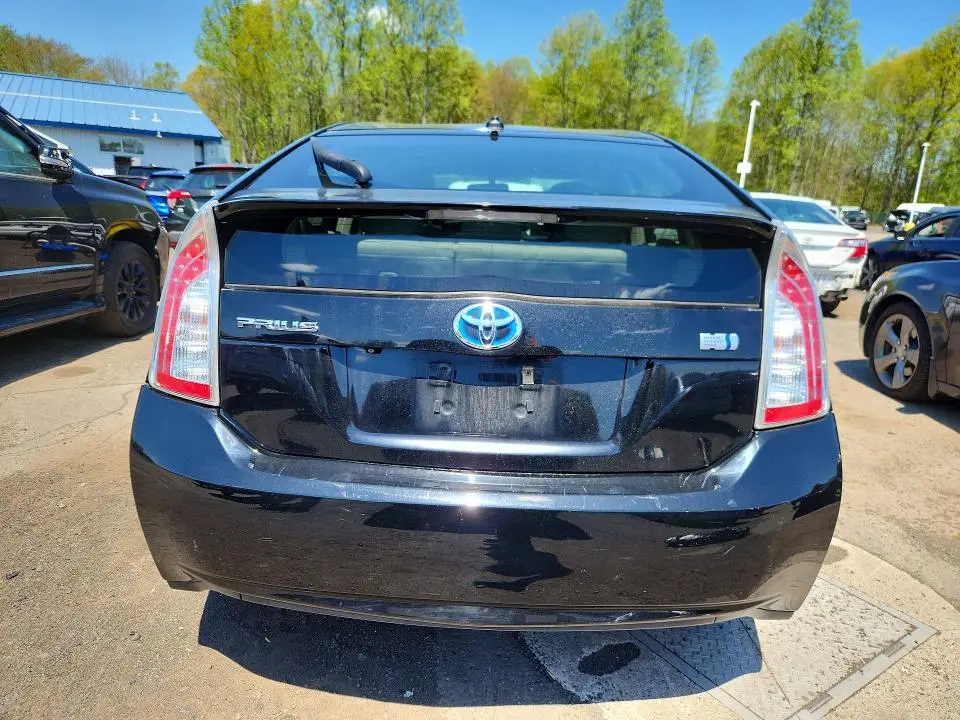 2013 TOYOTA PRIUS THREE  