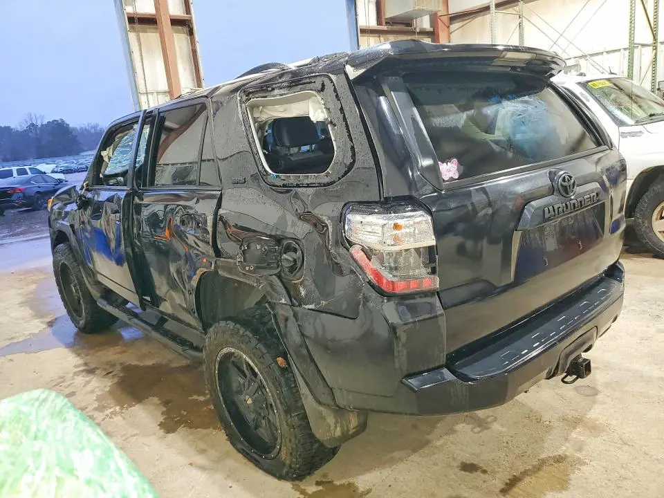 2015 TOYOTA 4RUNNER SR5  