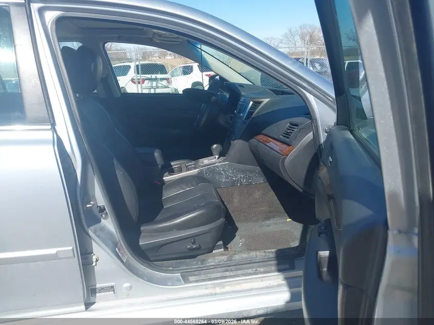 2013 SUBARU LEGACY 2.5I LIMITED