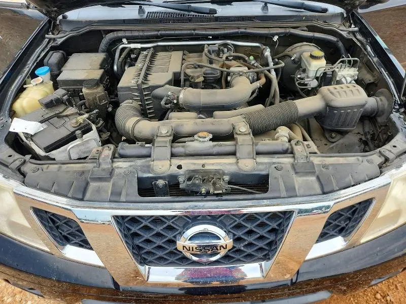 2017 NISSAN FRONTIER SV  