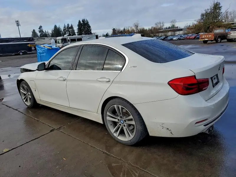 2018 BMW 330E   