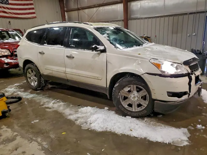 2011 CHEVROLET TRAVERSE LT  