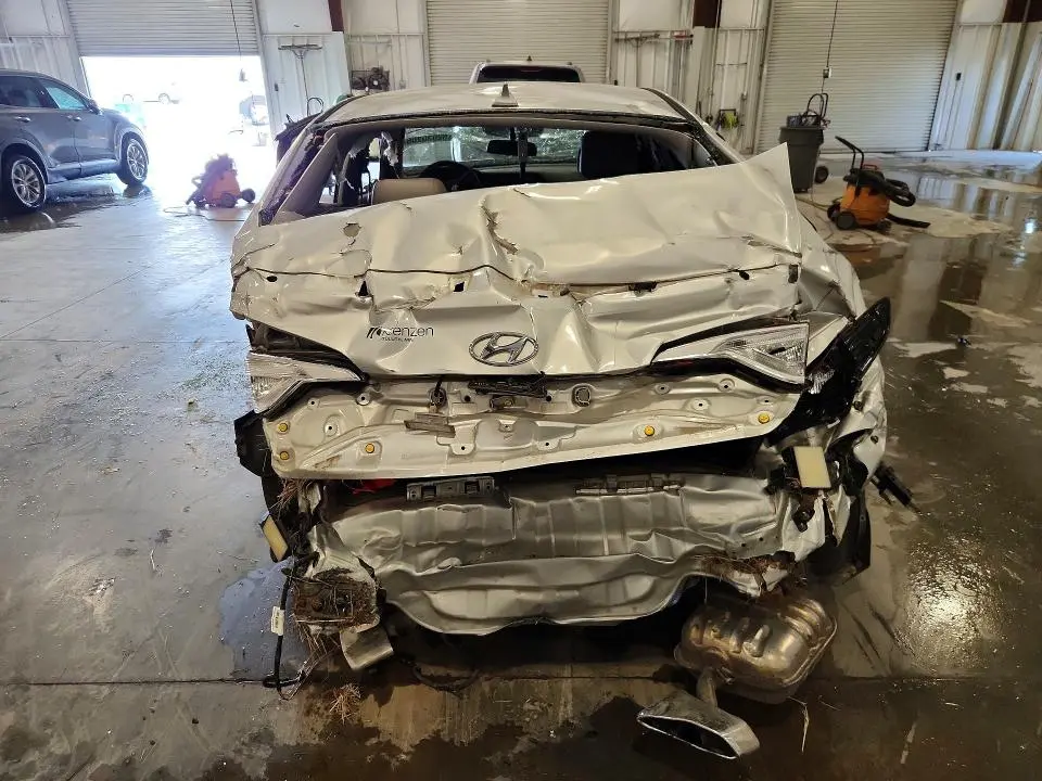 2015 HYUNDAI SONATA SPORT  