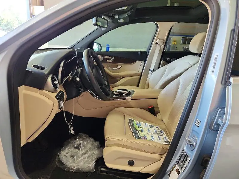 2018 MERCEDES-BENZ GLC 300 4MATIC  