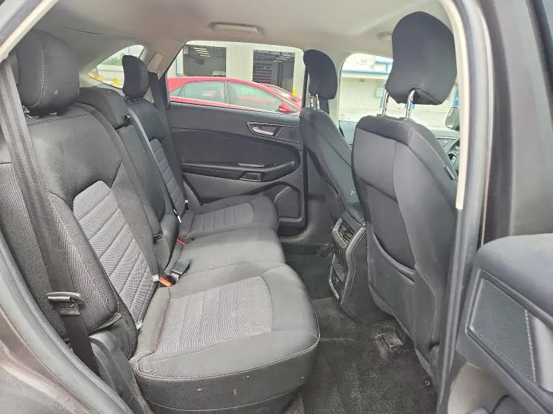 2018 FORD EDGE SE  