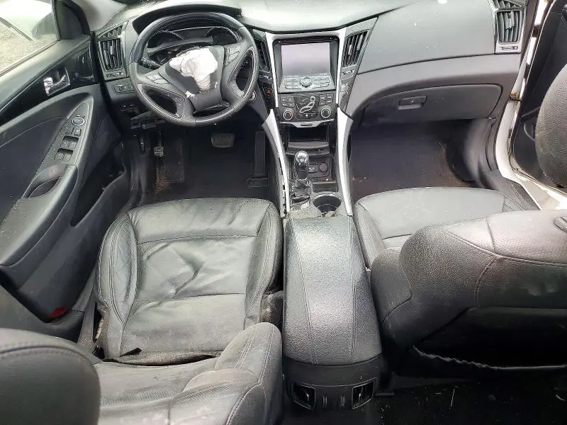 2012 HYUNDAI SONATA SE  