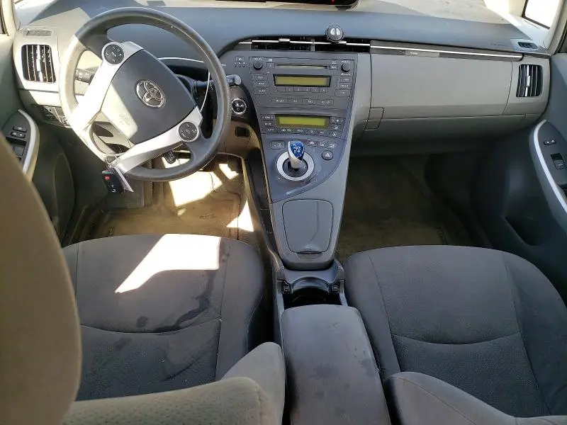 2011 TOYOTA PRIUS TWO  